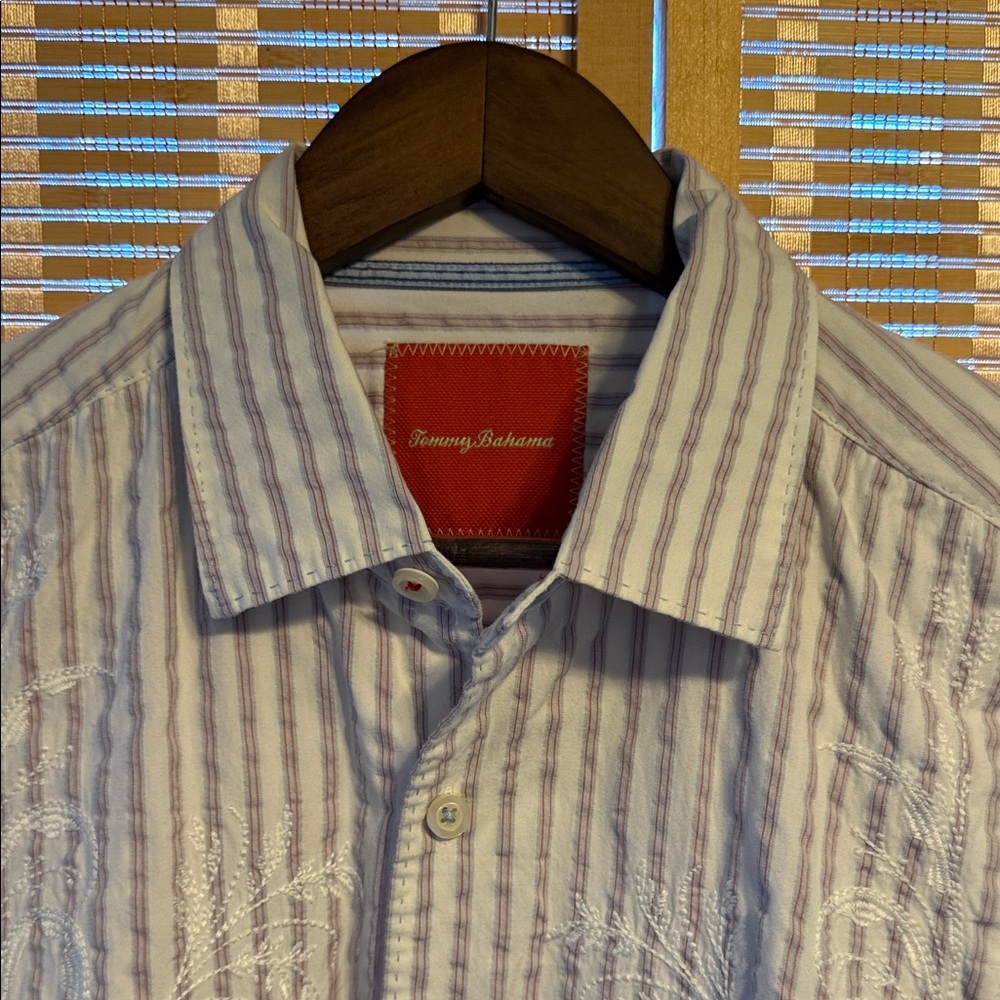 Tommy Bahama Men's Shirt with White and Grey Stripes